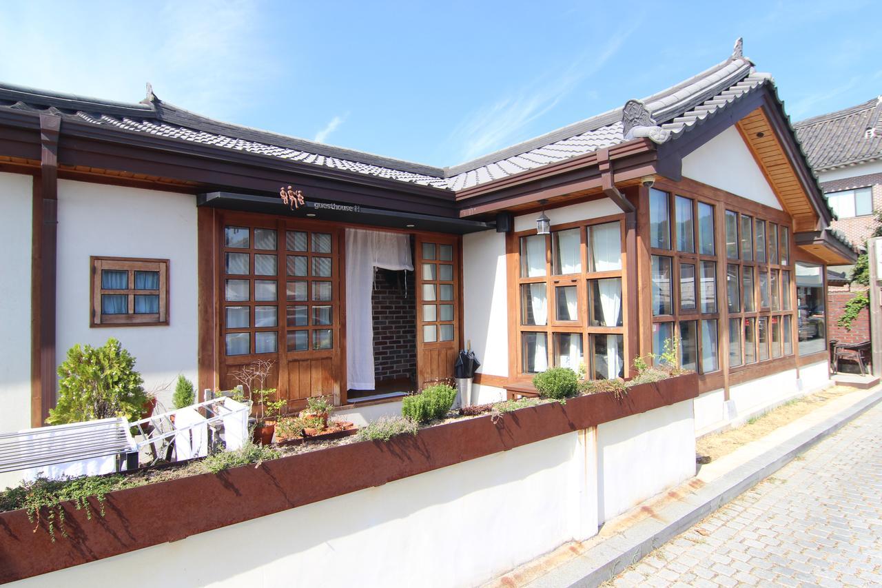 Jeonju Hyun Guesthouse Buitenkant foto